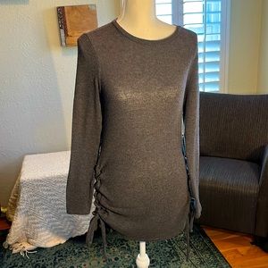 J Roberts Long Soft Charcoal Gray Sweater in small